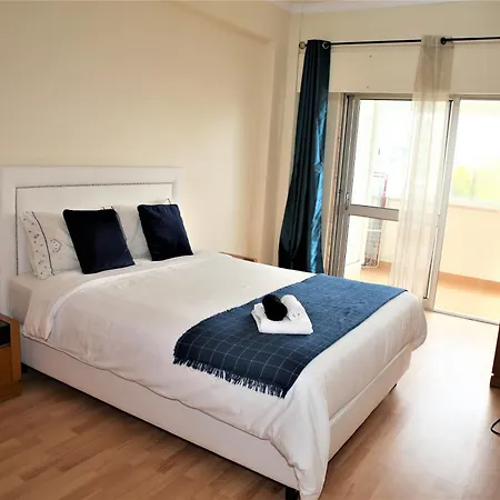 Quarto em Acomodações Particulares 3 Com Ar Acondicionado Areeiro *