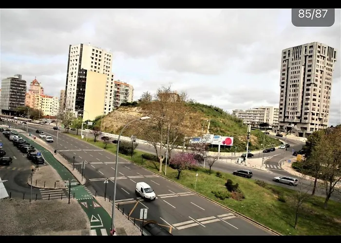 3 Com Ar Acondicionado Areeiro Lisbon